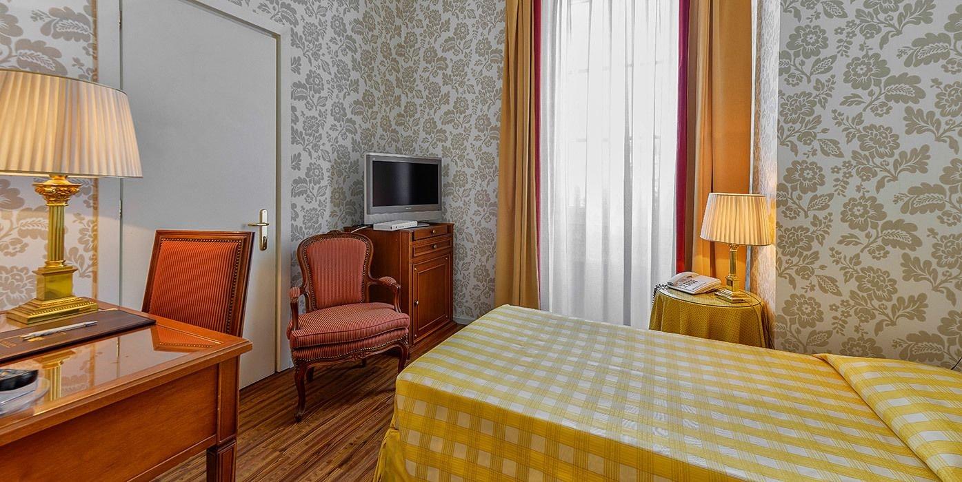 Albergo Alla Posta Trieste Extérieur photo